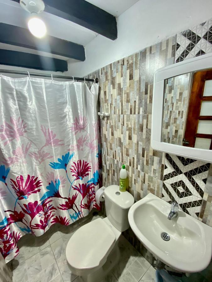 Hostal Portal Del Sol Капургана Екстер'єр фото
